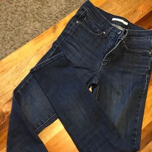 Levis 311 Shaping Skinny